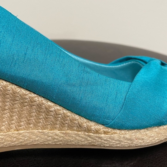 Life Stride Ronda Turquoise Silk Wedge Espadrille - Picture 11 of 12